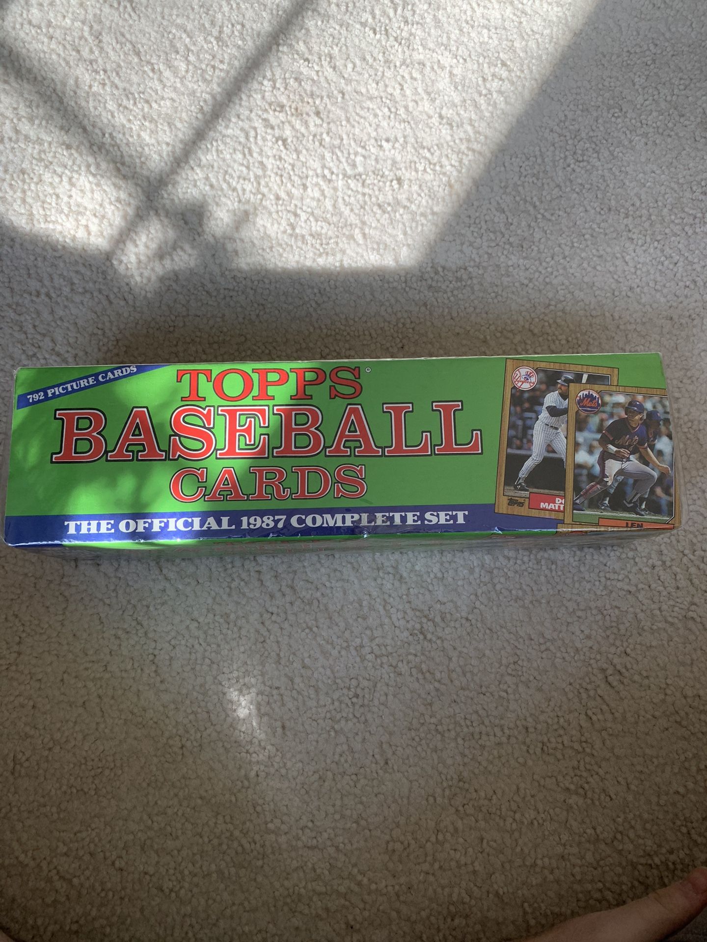 The official 1987 Topps Baseball Complete Set - Factory Sealed 