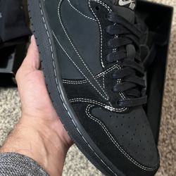 Jordan 1 Phantom (Travis Scott) 
