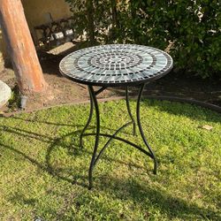 Outdoor Side Table, Mosaic Round End Table with 14" Ceramic Tile Top for Patio Porch Decor, Indoor & Outdoor Accent Table, Coffee Tabl