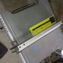 Ryobi RTS12 table saw
