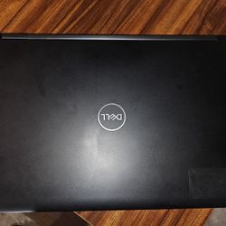 Dell Latitude 5590 Laptop