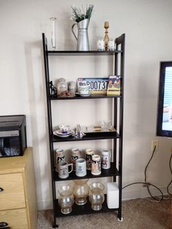 Like New Black 5-Shelf Bookcase