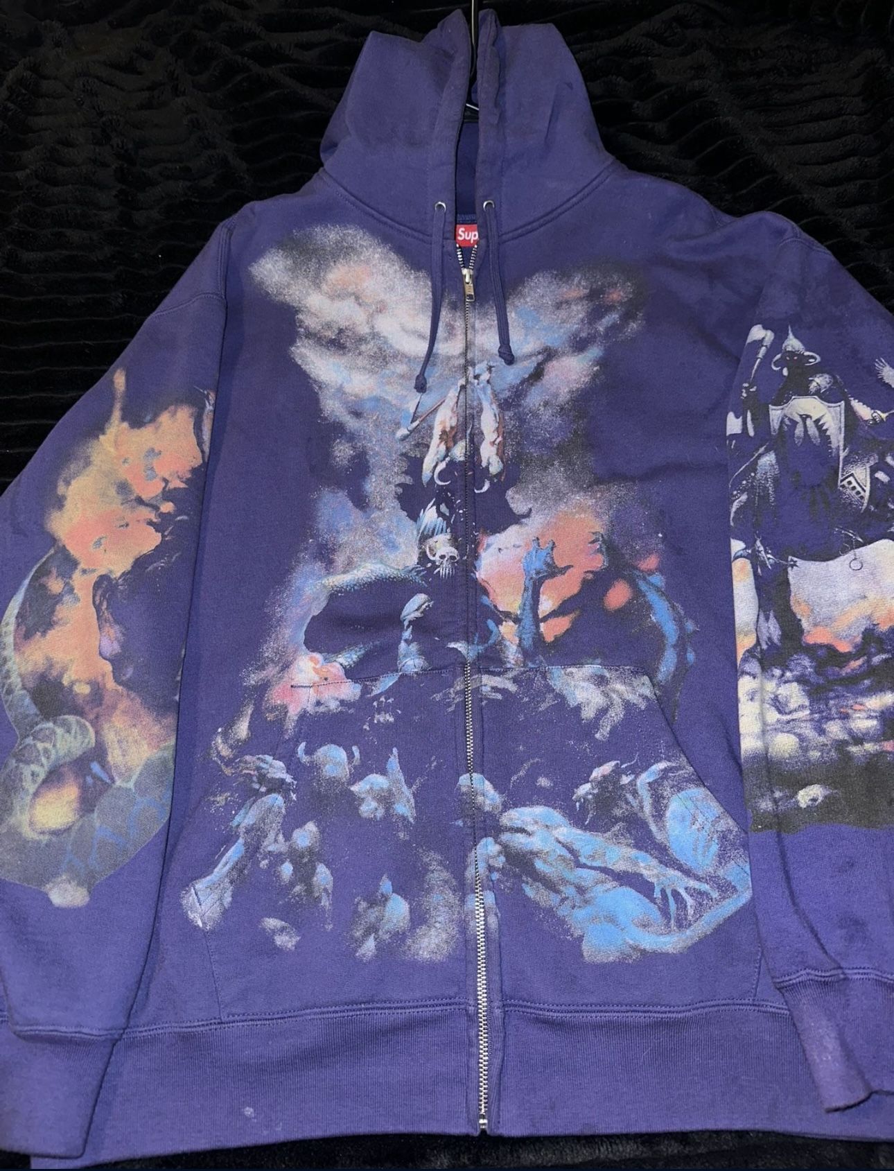 Supreme Hoodie