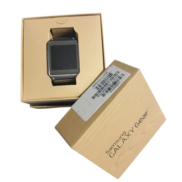 New 2013 Samsung Galaxy Gear 41mm Stainless Steel Smartwatch Super Amoled