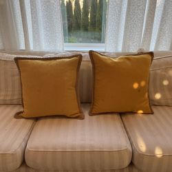 Sofa Pillows 