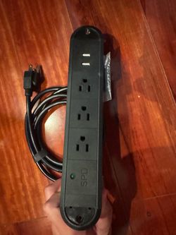 AC USB Outlet (Recessed)
