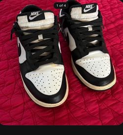 Panda dunks