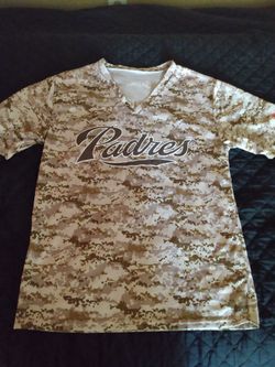 SAN DIEGO PADRES SHIRT SIZE MEDIUM ADULT