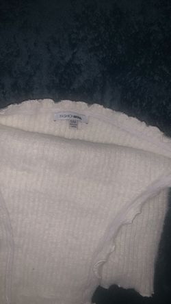 Fashion Nova White Knit Sweater S/M