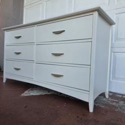 6 Drawer Dresser Freshly Refinished 