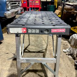 Craftsman Portable Collapsible Workstation With Outlet Strip