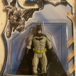 Batman The Dark Knight 3 3/4 Figure