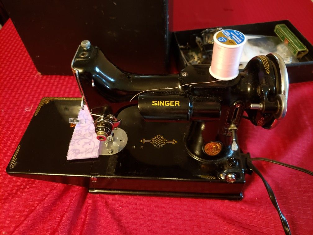 Featherweight sewing machine