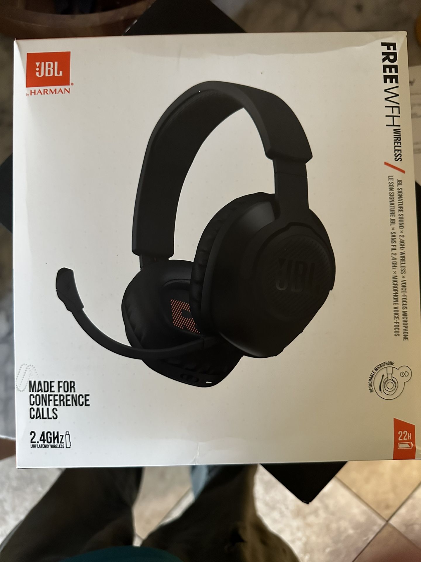 JBL Headphones With Mic 
