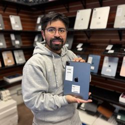 iPad Pro 11” -128GB - Cellular- Space Grey- 3rd Generation 