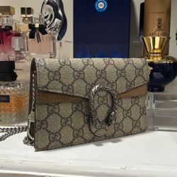 Gucci Crossbody 