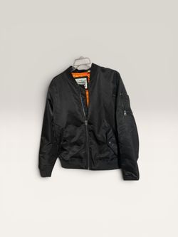 Levi’s Black Bomber Jacket size M, excellent cond