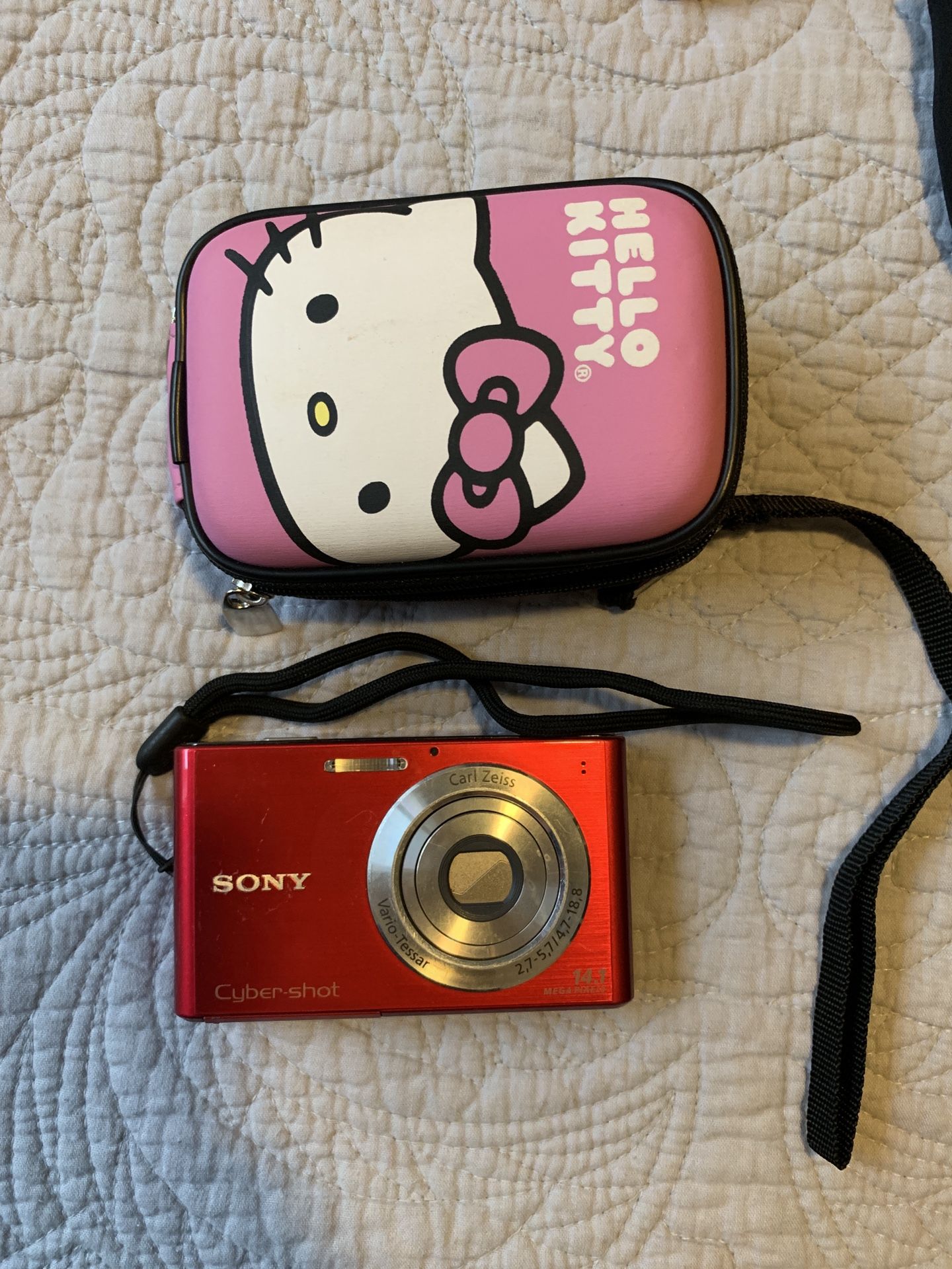 Sony Cybershot Camera 14.1 Pxls