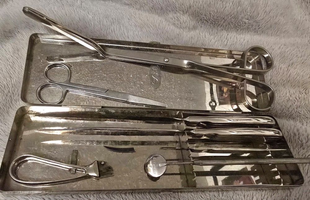 Vintage Case With Few Surgical Tools Used Heavily , Box Is 11" Long