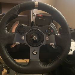 Logitech Driving Sim With Steering Wheel, Shifter, And Pedals Comes With The Base