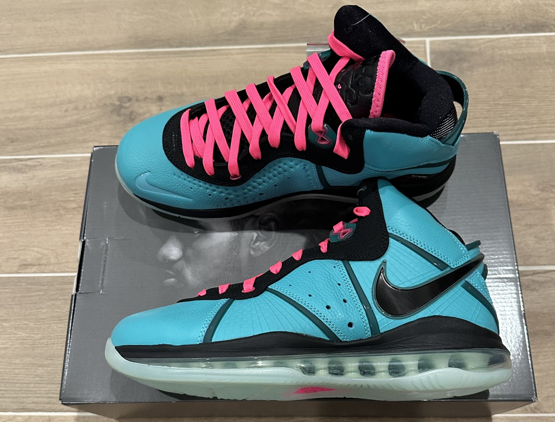 Nike Lebron 8 South Beach (2021) Mens Size 9.5 FOR RETAIL PRICE!!!