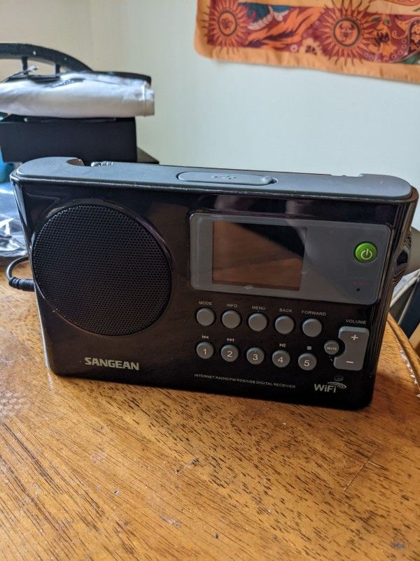 Sangean WFR-28 Internet radio