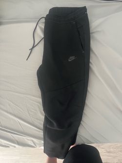 Black Nike Tech Pants