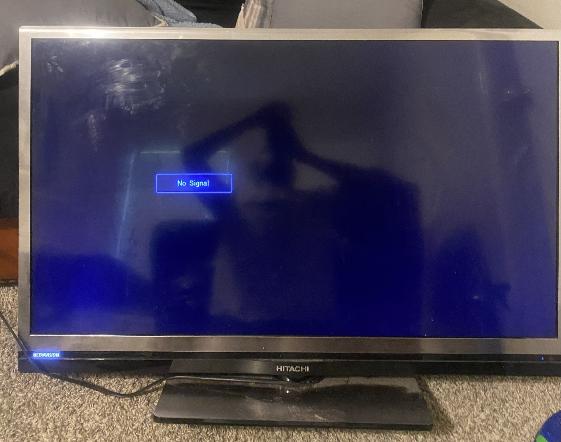 Hitachi Ultravision TV