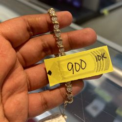 10k Diamond Bracelet 10.5 Grams 