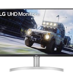 LG 32UN550-W 32-Inch UHD (3840 x 2160) VA Monitor with HDR 10, AMD FreeSync and Itle/Height Adjustable Stand (31.5" Diagonal), Silver (Renewed)