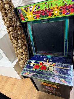 Retro Arcade Game