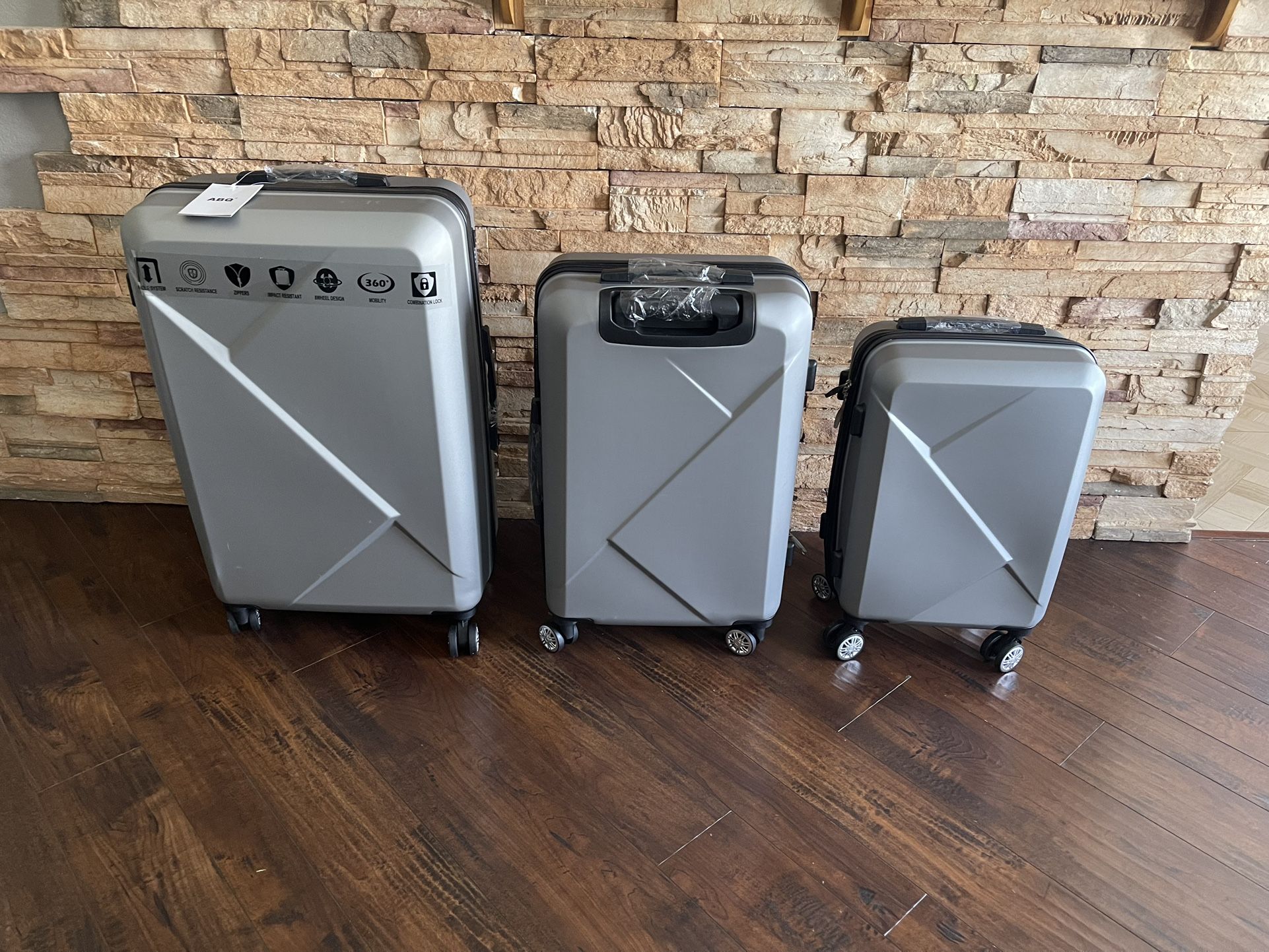Luggage Set