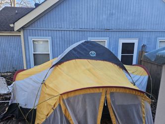 6-10 Person Tent
