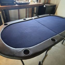 Poker Table With 10 Cupholders