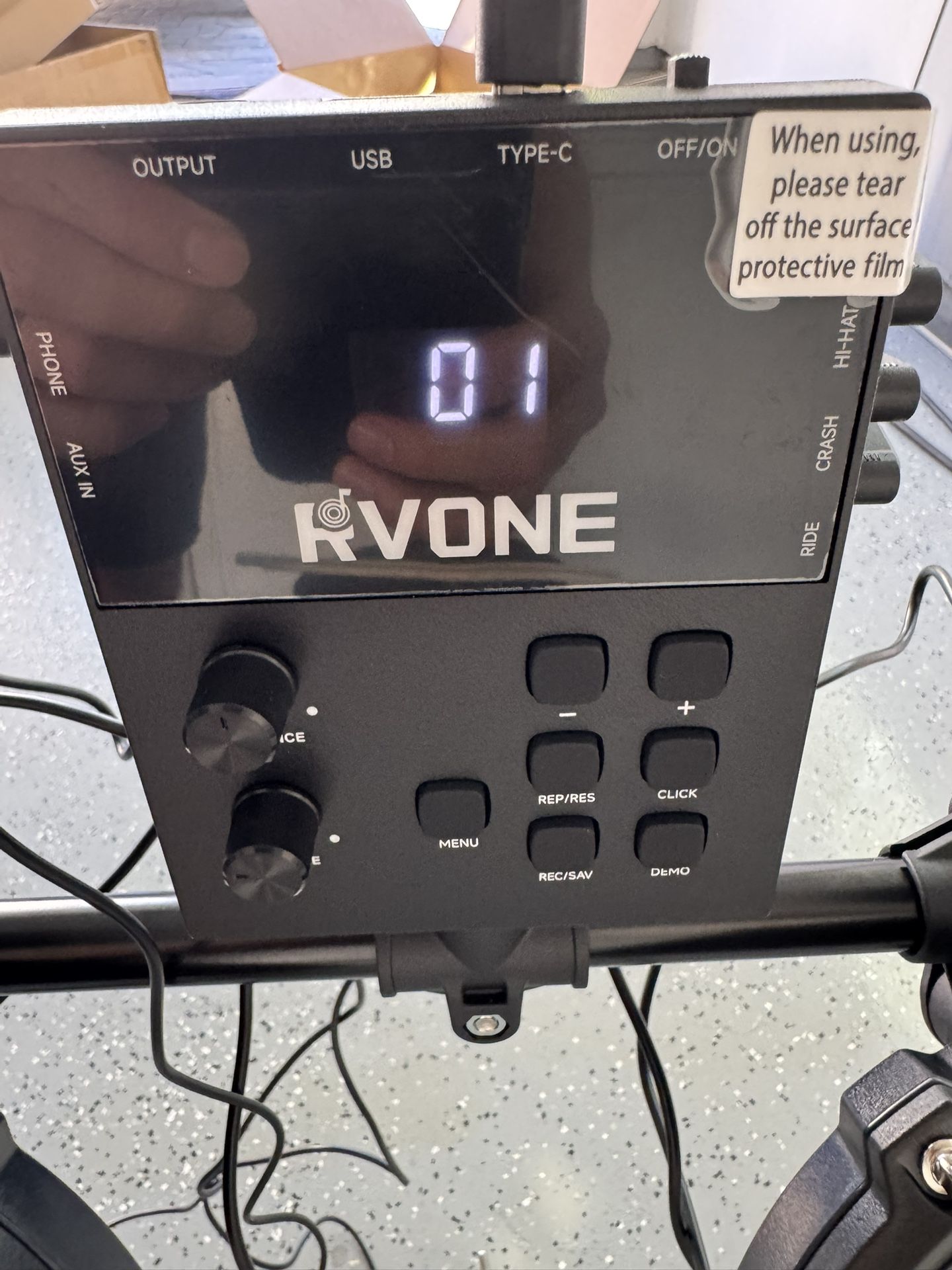 RVOne Electric Drum Set w Kick Hammer Pedal, Electronic Drum Kit 150 Sounds, 10" Cymbals, 4 Quiet Mesh Pads, all-in-one drum set 