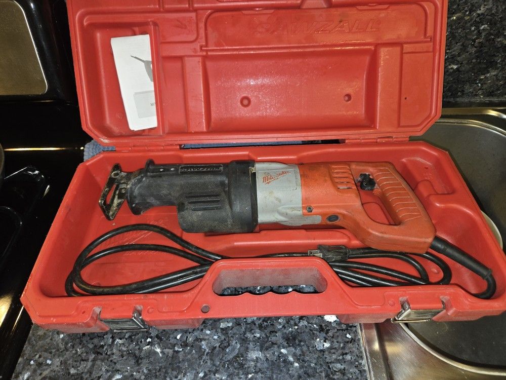 Milwaukee Sawzall Heavy Duty Corded