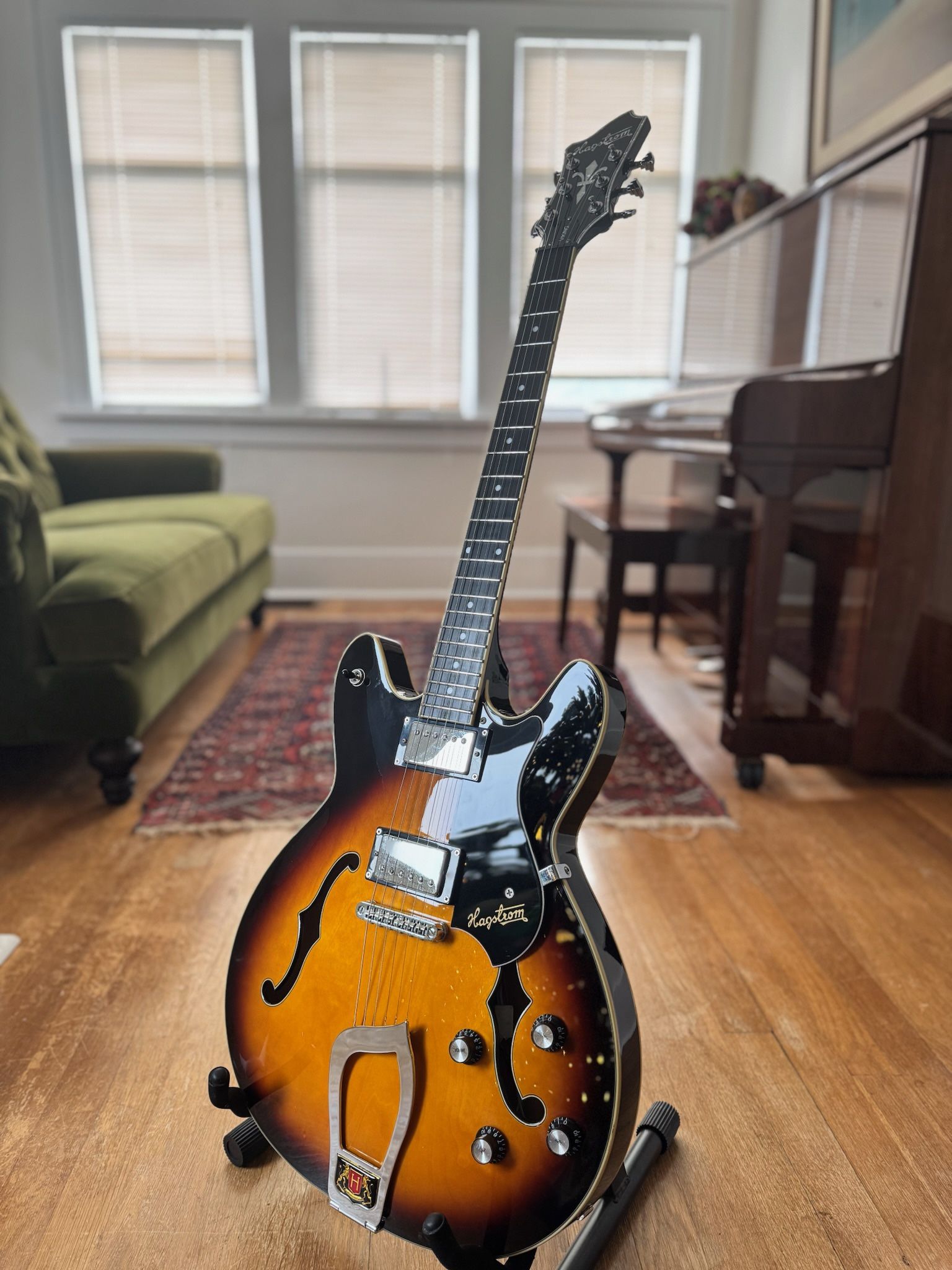 Hagstrom Viking Standard Guitar