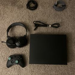  Xbox One X