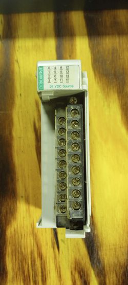 Allen Bradley 1769-OB16