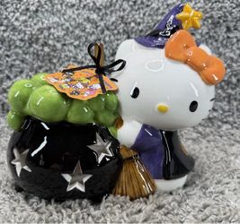 Blue Sky Clayworks Hello Kitty Halloween Witch Candle House Tealight Holder New