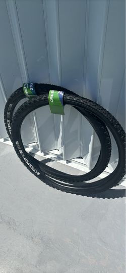 26 inch tires (2)
