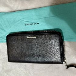 Tiffany & Co. — Large Zip Wallet (Italian Leather)