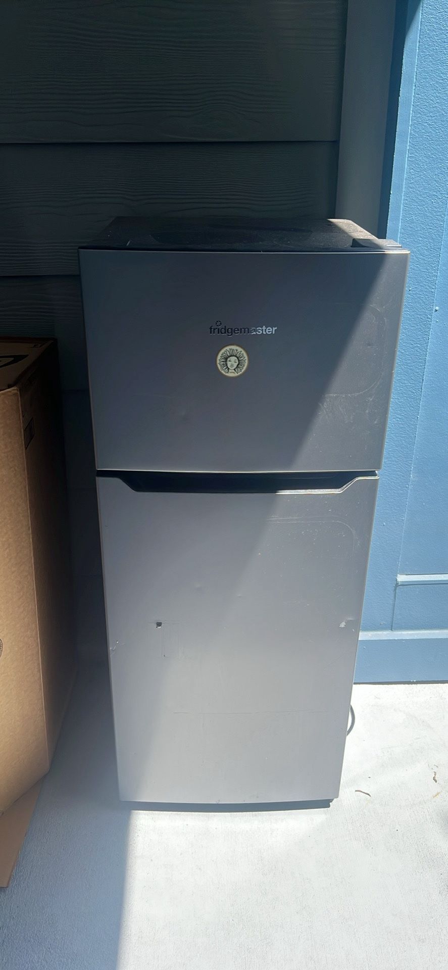 Mini Fridge With Freezer