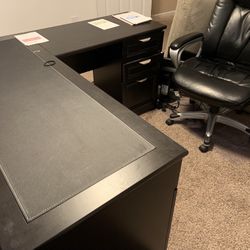 Desk Only $120 OBO