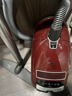 Miele C3 Vacuum