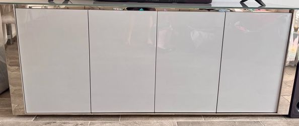 City Furniture Harley Gray High Gloss TV Console / Server / Buffet Cabinet