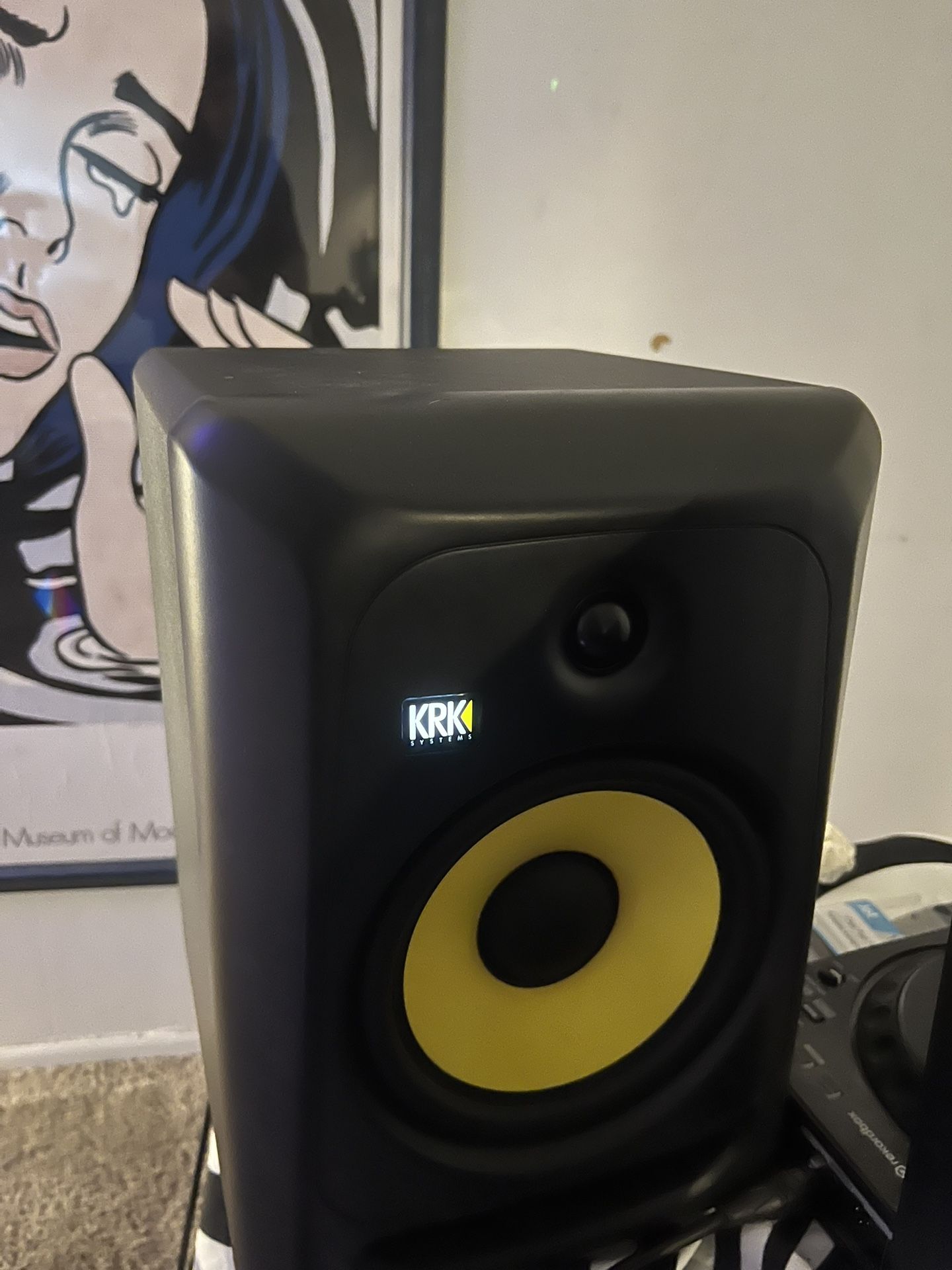 8 In Krk Studio Monitor