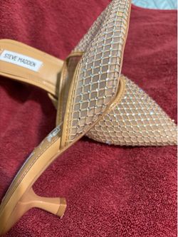 Low in  women shoe