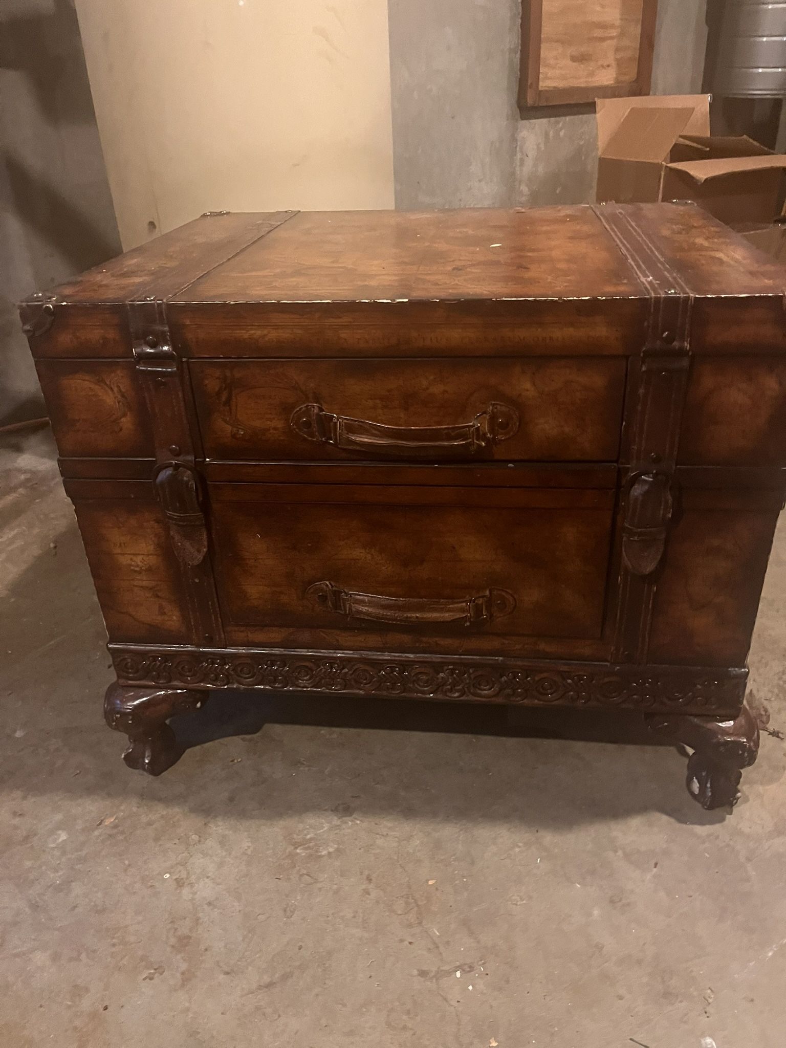 Table - Chest
