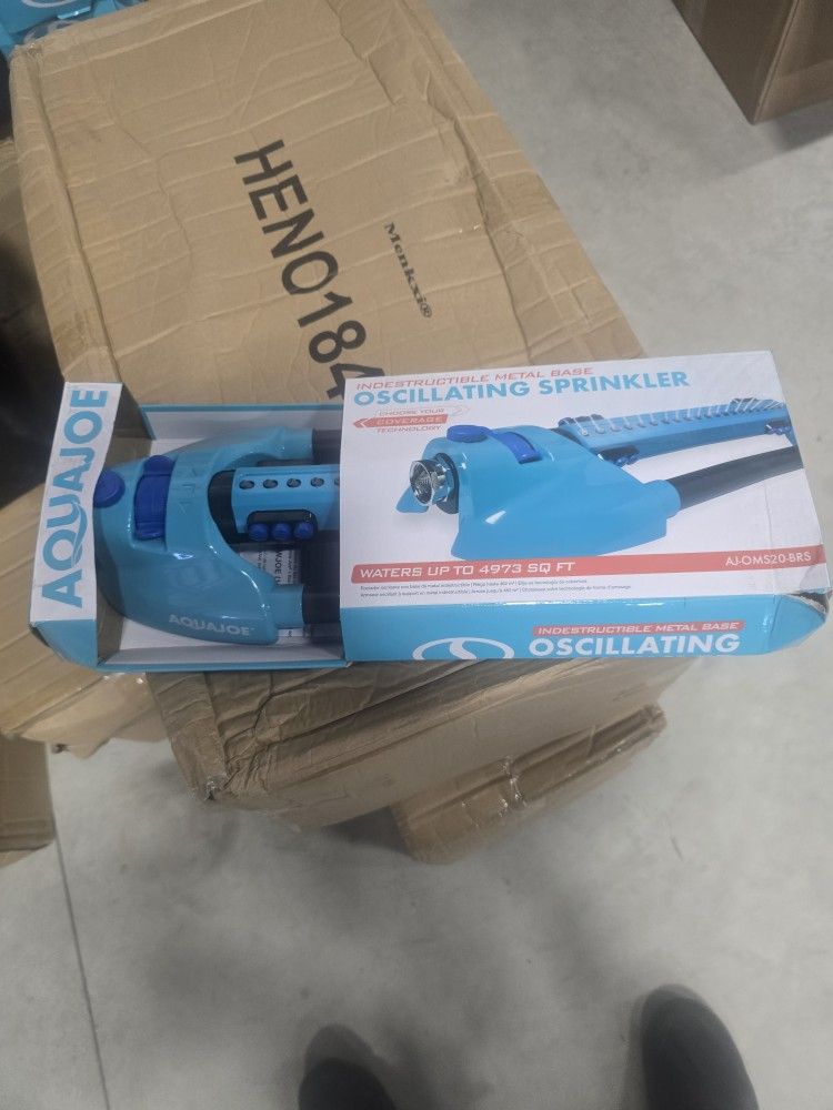 Aqua Joe Variable-Width Turbo Oscillating Sprinkler, 6 Switchable Spray Nozzles